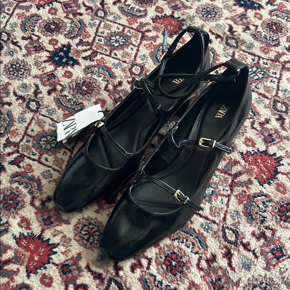 Zara Black Patent Leather Women's Shoes